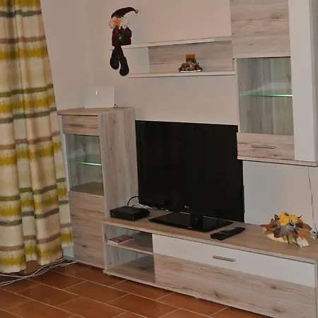 Apartment Eva Apartman *